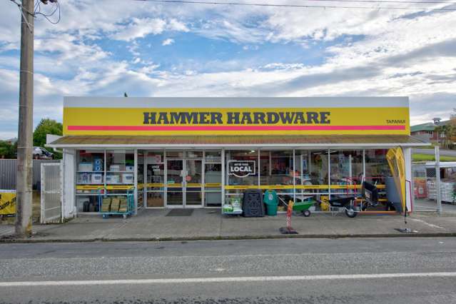 Business for Sale - Hammer Hardware, Tapanui