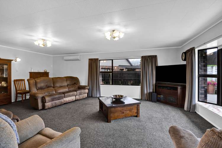 11 County Drive Hawera_9