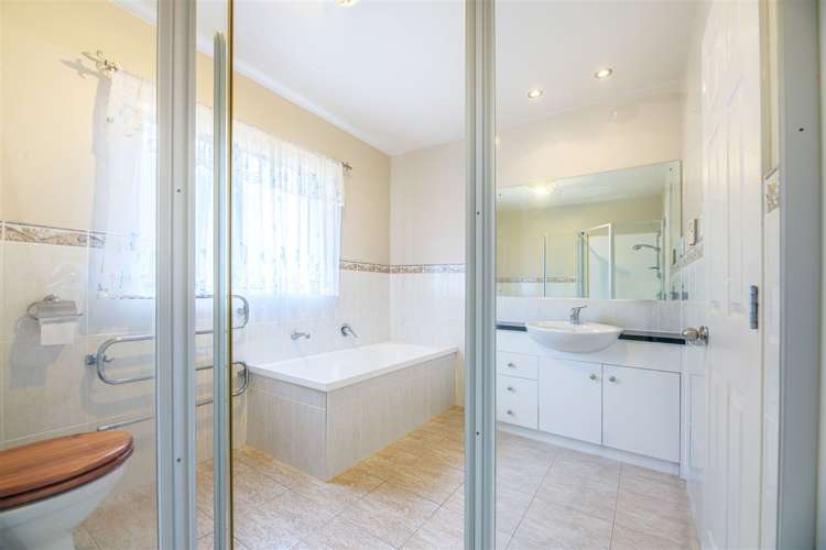 39 Sapperton Drive Henderson_17