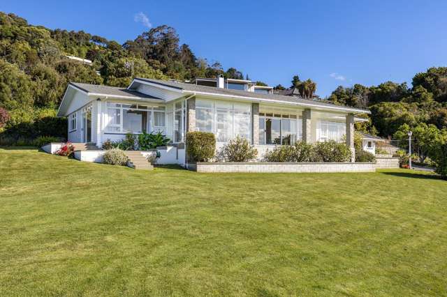 54 Bisley Avenue Moana_1