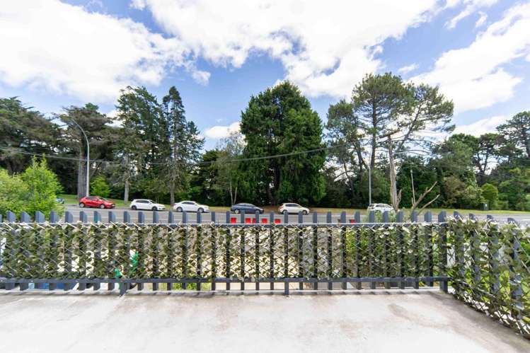 7/2 Ruakiwi Road Hamilton Lake_5