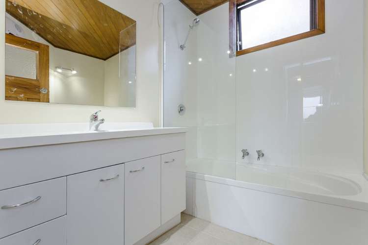 51 Royal Crescent Saint Kilda_18