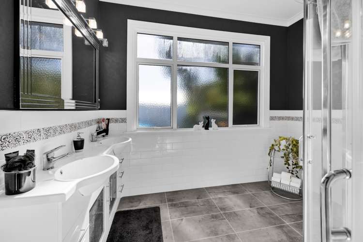 330 South Road Hawera_11