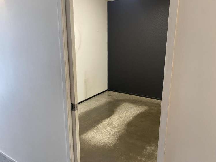 Unit 6, 83 Apollo Drive Rosedale_8