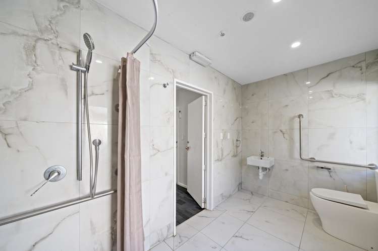 341/343 Great South Road & 60/60A East Street Papakura_5