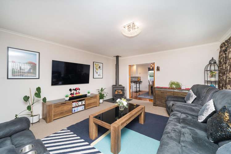 6 Wincanton Place Awapuni_11