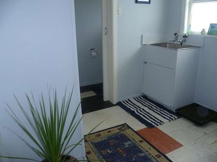 22a Whangaimoana Beach Road Pirinoa_9