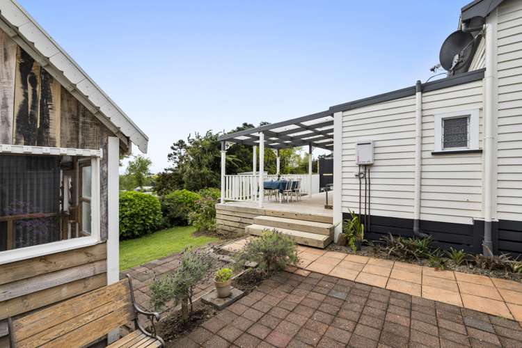 132 Tukapa Street Westown_28