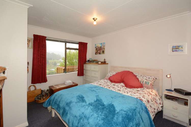 84 Hocken Street Kenmure_15