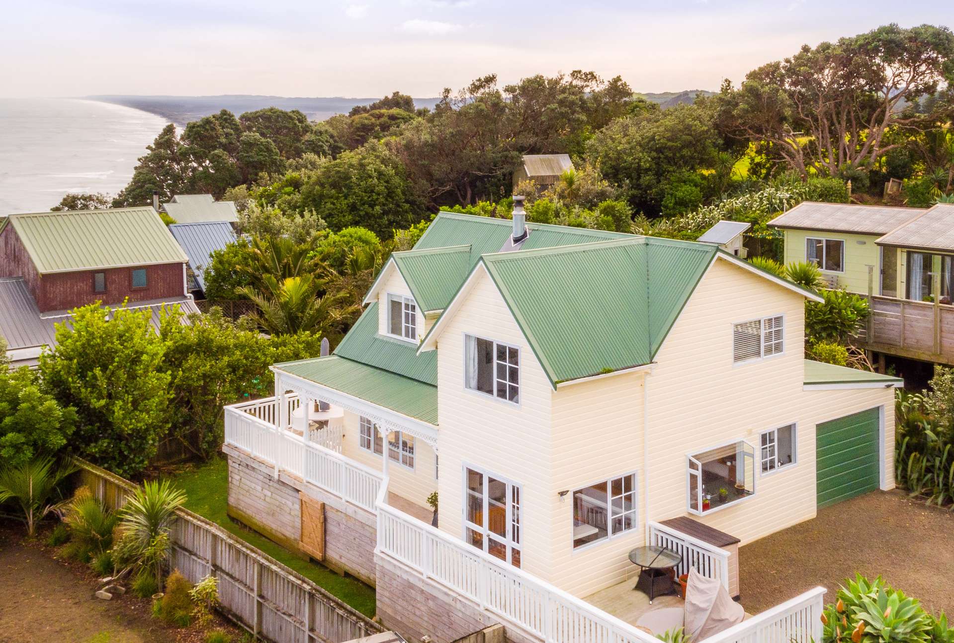 4 Edwin Mitchelson Road Muriwai_0