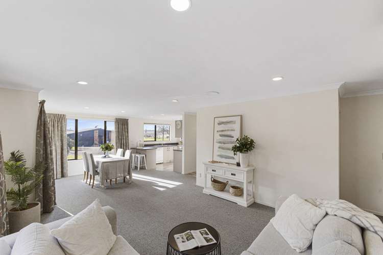 332 Raeburne Street Te Awamutu_18