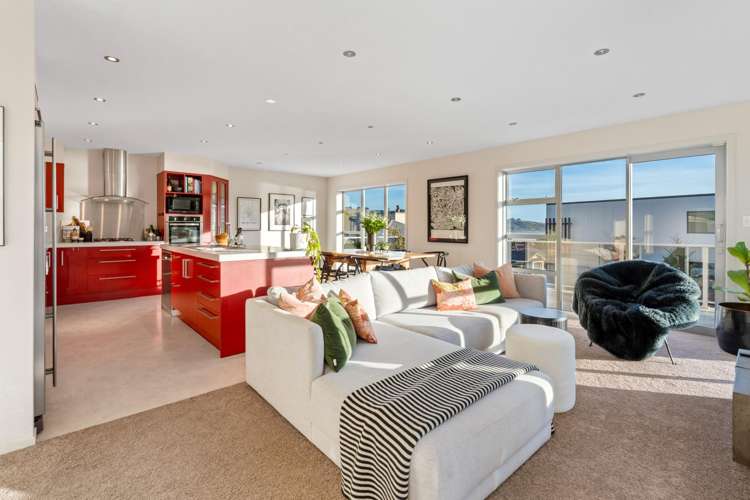 102 Mission Cove Company Bay_12