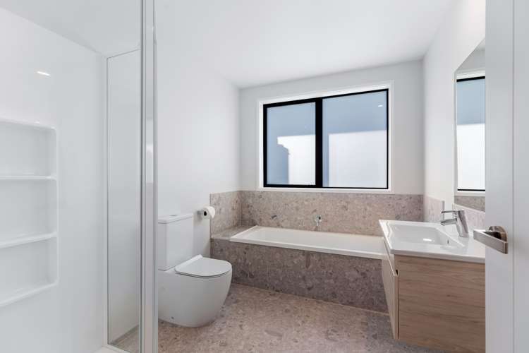 42 Hinaki Street Poike_13