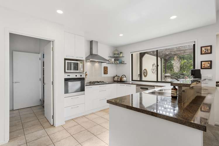 87F Landscape Road Mount Eden_6