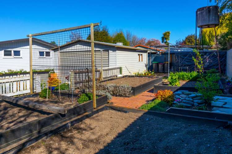 71 Main North Road Geraldine_21