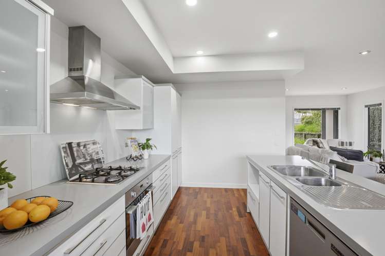 64 Salerno Rise Albany_6