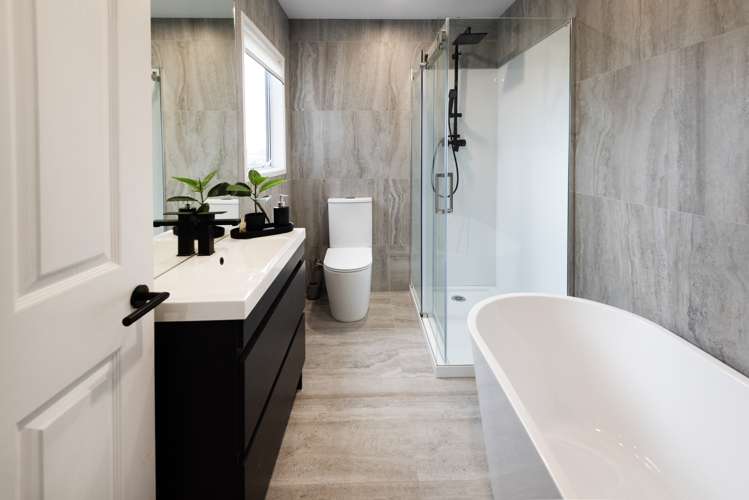 5 Thistle Close Beachlands_31