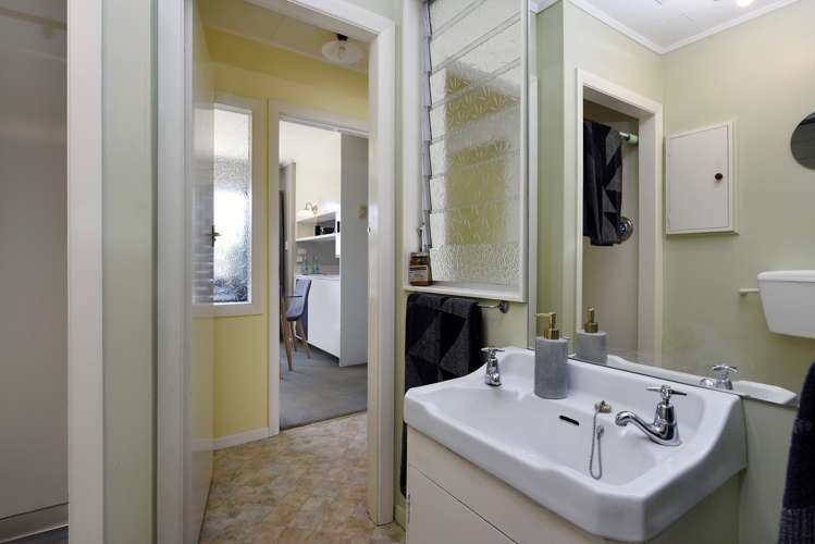 2/64b William Street Richmond_12