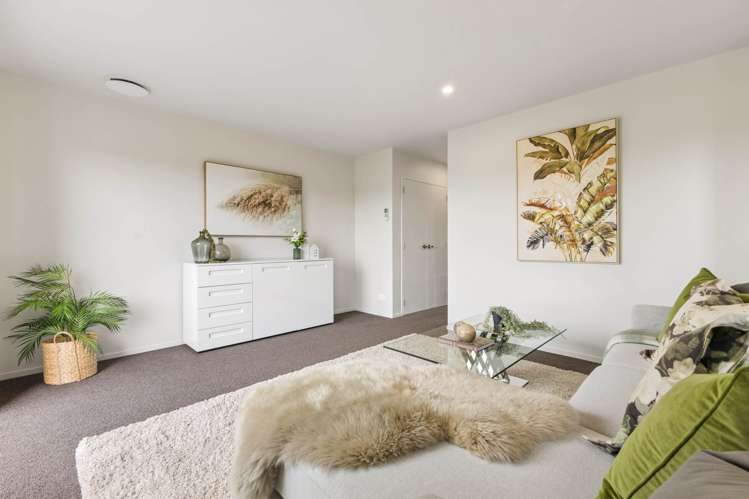 60 Matawhanga Drive Wattle Downs_9