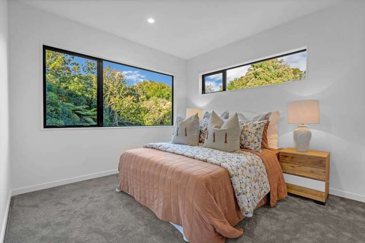 8a South Lynn Road Titirangi_14