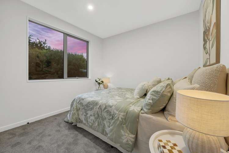 18 Castlebane Drive Flat Bush_37