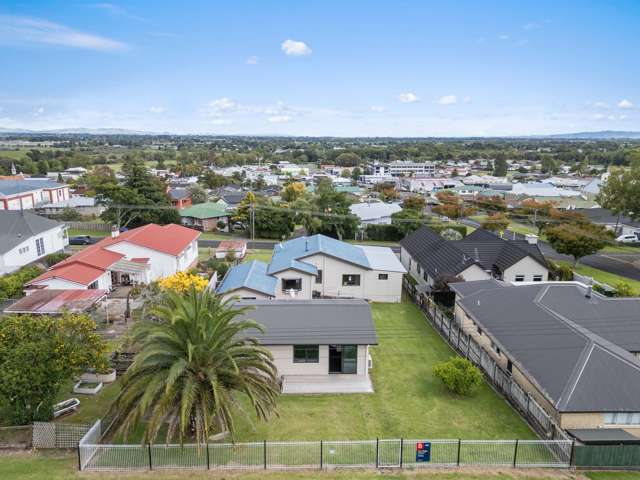 Dual-living = main home + self-contained Kiwi Home
