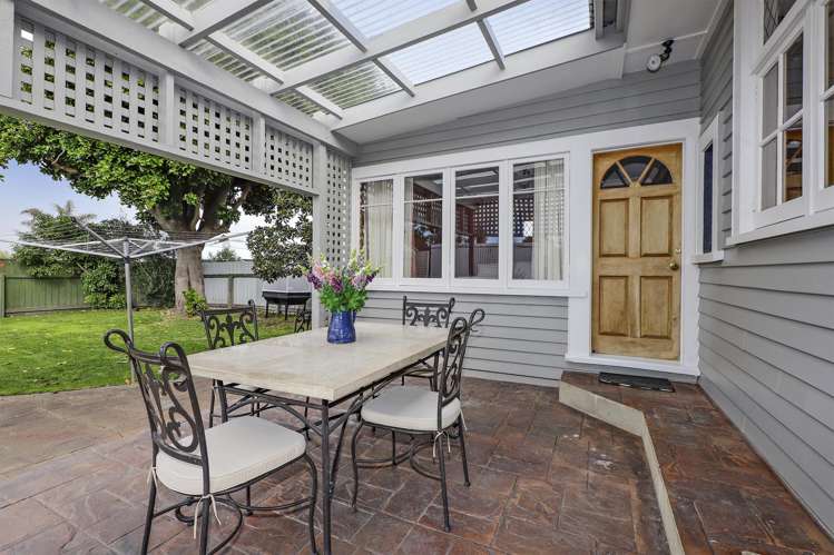 605 Dennett Street Mahora_17