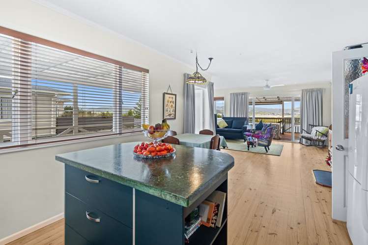 4 Handforth Street Onerahi_12