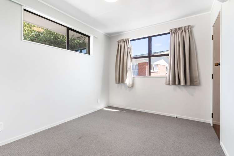 2/40 Ingram Street Papakura_12