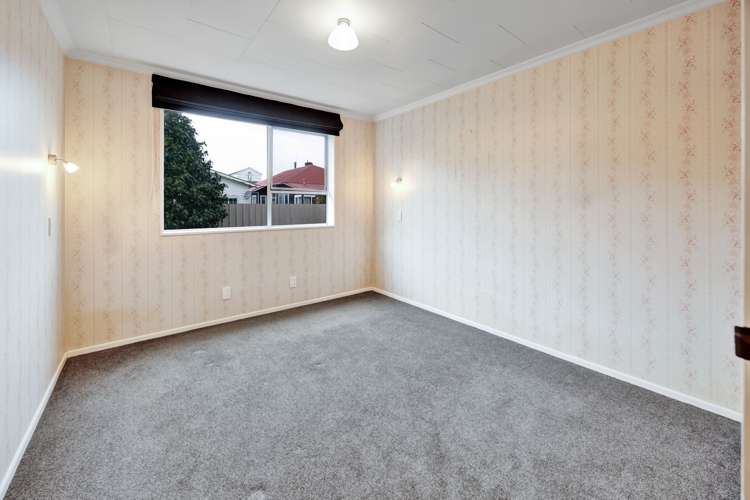 6 Manse Street Hawera_17