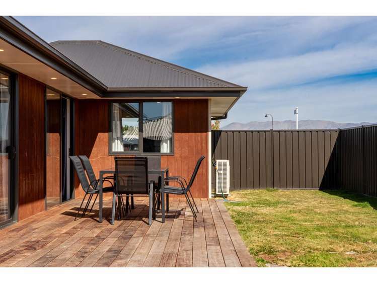 27 Lakeland Avenue_0