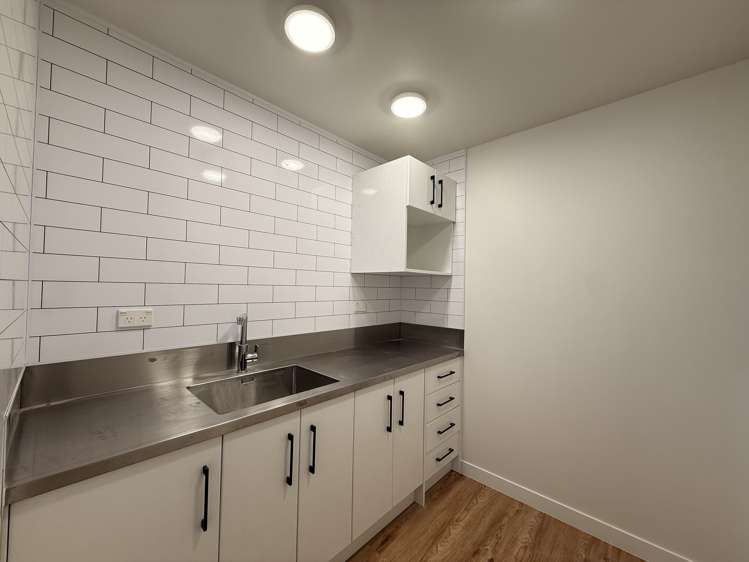 G/128A Park Road Miramar_8