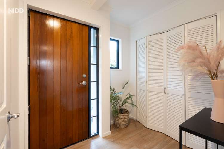 28 Raynbird Street Company Bay_18