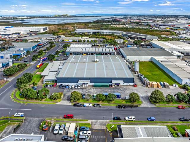 8-10 Vestey Drive Mount Wellington_1