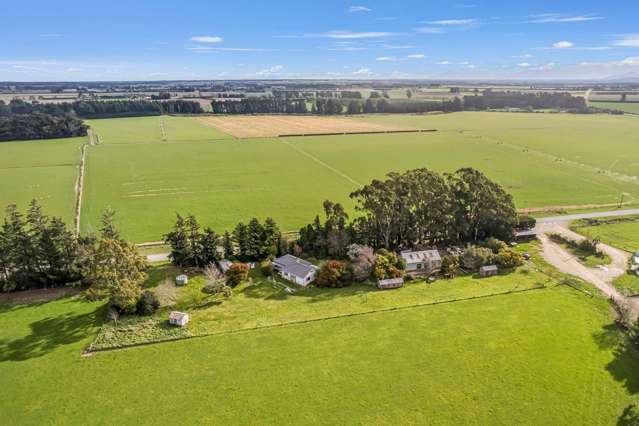 934 Clintons Road Charing Cross_3