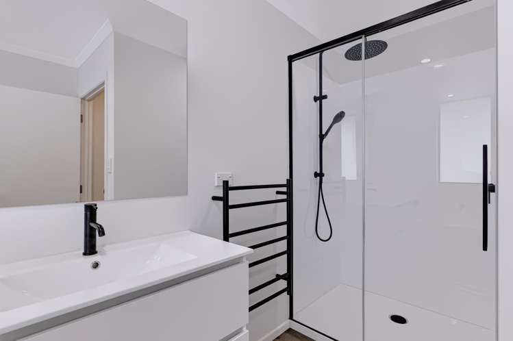 28b Cloten Road Stratford_22