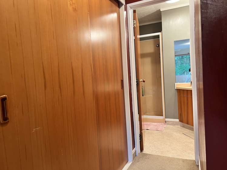 53 Cemetery Road Dannevirke_20