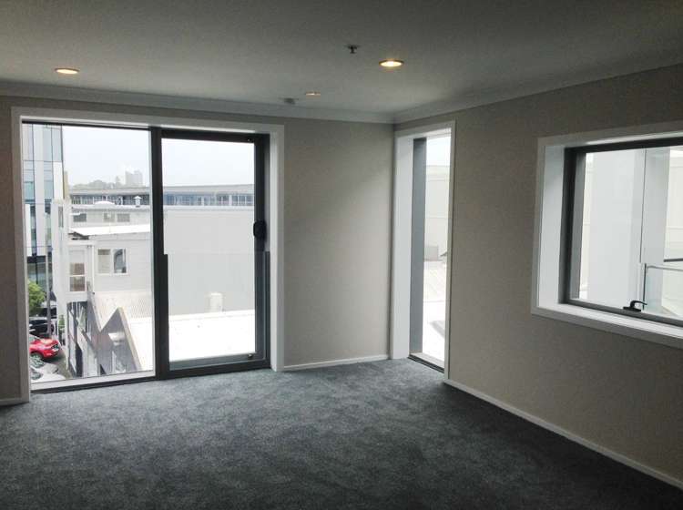 4R/15 Nelson Street 10015_2