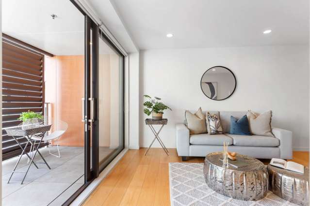 406/10 Lion Place Epsom_4