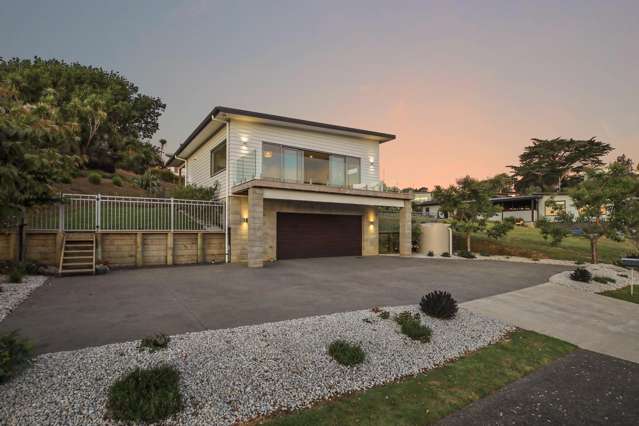 Raglan Coastal Serenity