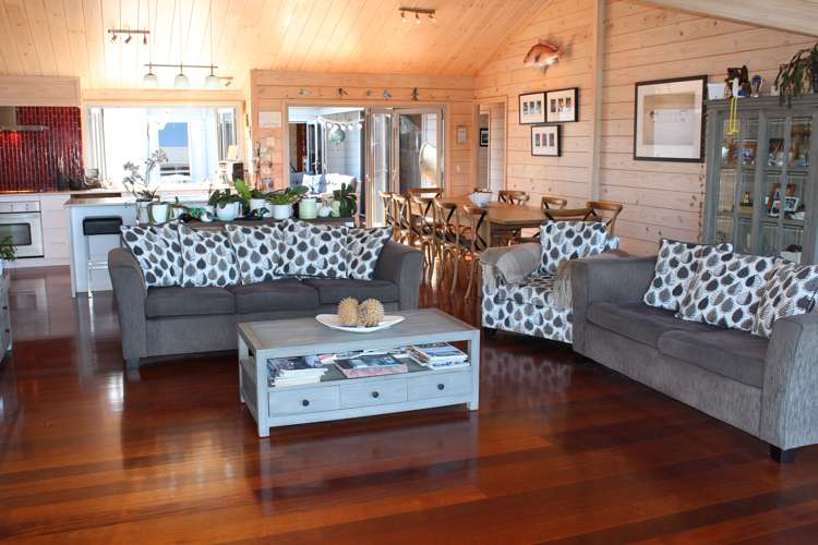 132 Harbour Drive Matarangi_5