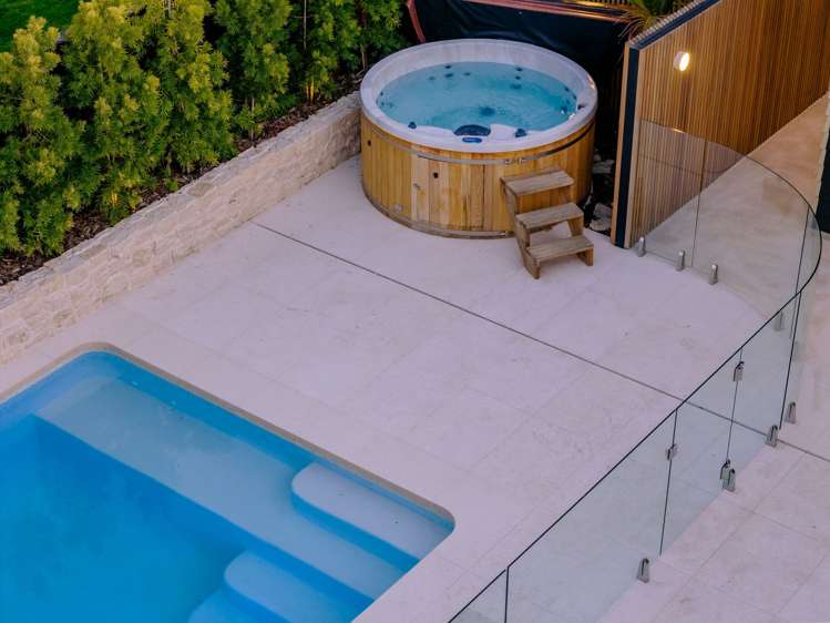 13 Margrain Close Huntington_6