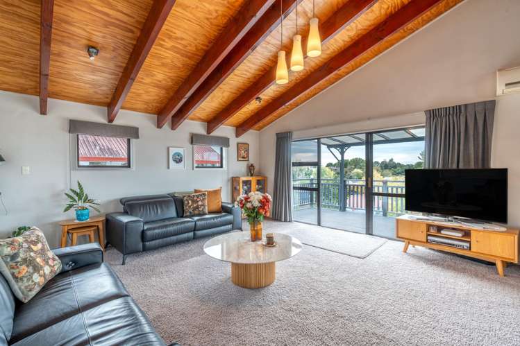 13 Houhere Place Pukete_6