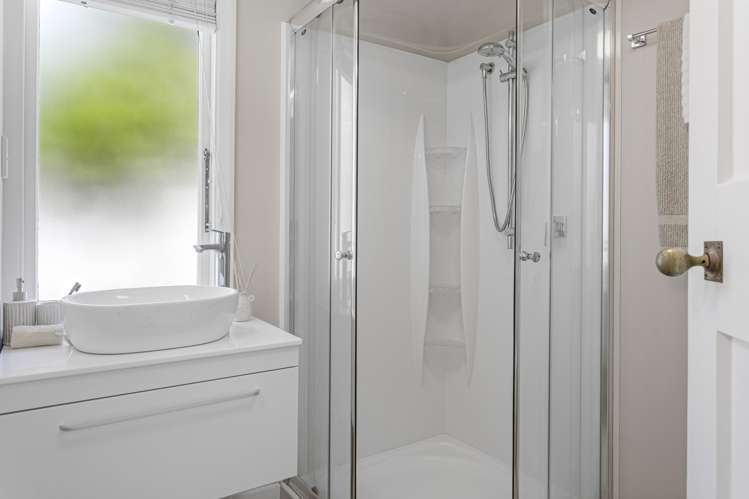 94 Esplanade Sumner_16