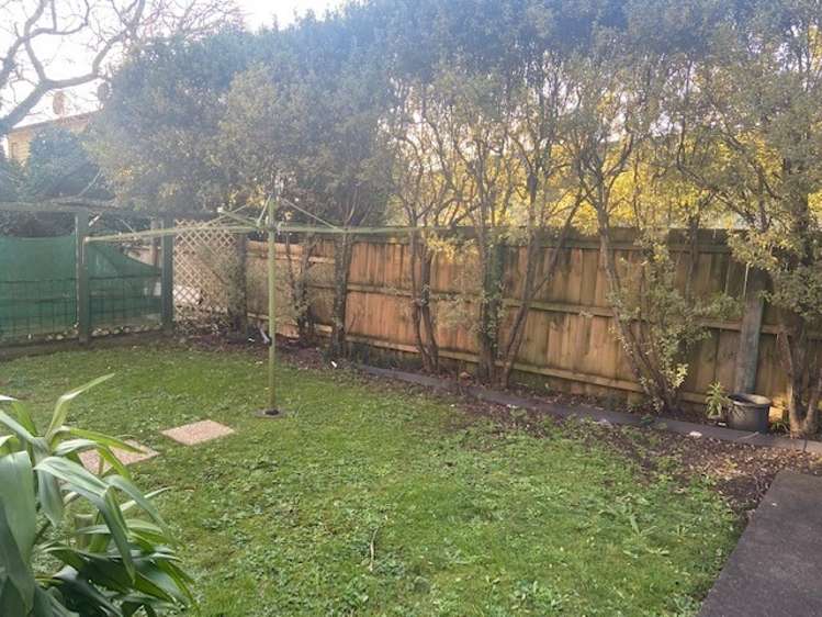 2/14A Arran Street 10016_6