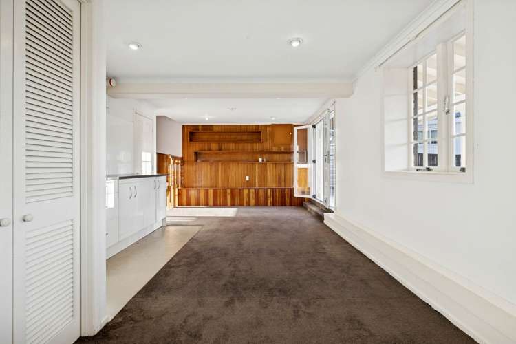 2 Queensway Three Kings_14