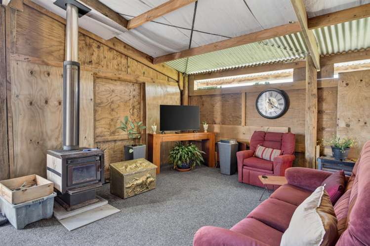 1516 State Highway 12 Maungaturoto_16
