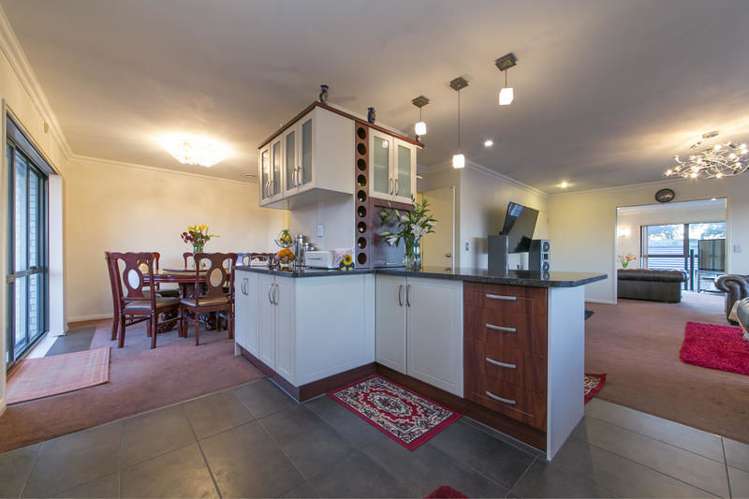 53 Munroe Road Ranui_10