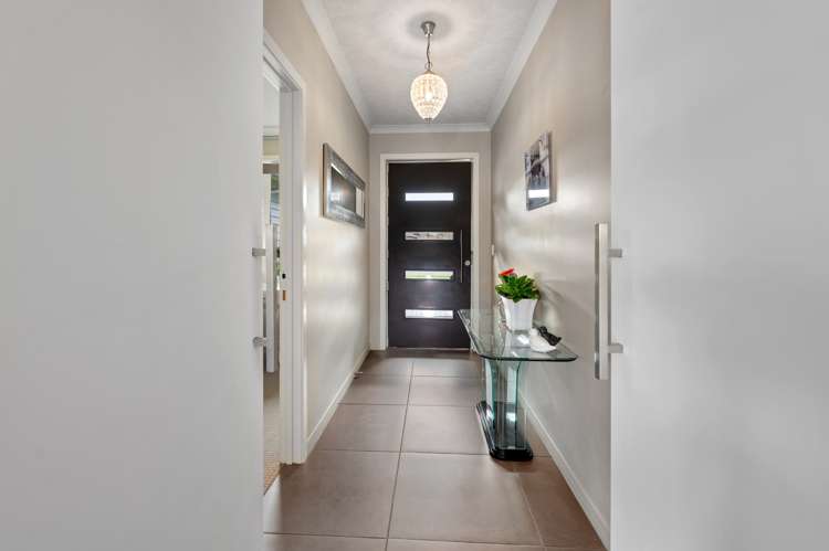 13 Kipling Crescent Owhata_15