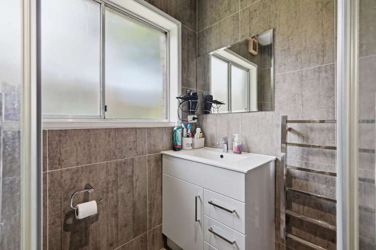 1/57 Chartwell Avenue Glenfield_8